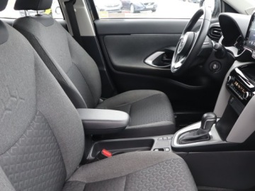 Toyota 2022 Toyota Yaris Cross 1.5 VVT-iE, Salon Polska, zdjęcie 8