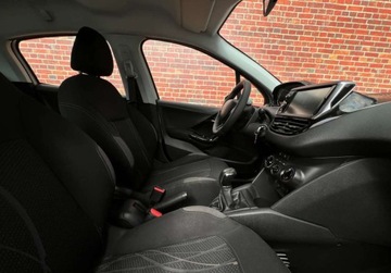 Peugeot 208 I Hatchback 3d 1.2 VTI 82KM 2013 Peugeot 208 Czujniki Kamera niski przebieg Gwarancja w cenie WarszawaVLAV, zdjęcie 12