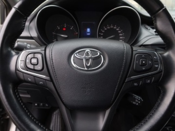 Toyota Avensis III Wagon Facelifting 2015 2.0 D-4D 143KM 2016 Toyota Avensis 2.0 D-4D, Salon Polska, VAT 23%, zdjęcie 16