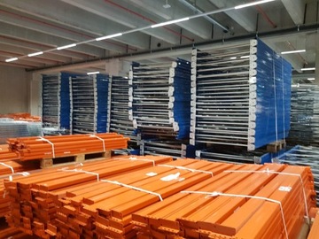 Тележка для перевозки курьера магазина