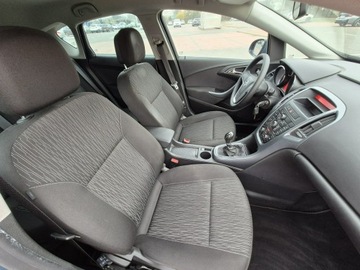 Opel Astra J Hatchback 5d 1.4 Twinport ECOTEC 100KM 2012 Opel Astra Oryginał Bezwypadkowy I Właścicie, zdjęcie 14