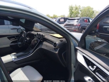 Mercedes GLC C254/X254 2025 Mercedes-Benz GLC 300 4matic Suv 2025 2.0 Benzyna 255KM, zdjęcie 9