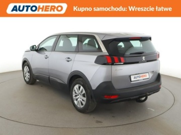Peugeot 5008 II Crossover Facelifting 1.2 PureTech 130KM 2023 Peugeot 5008 FV23% 7 os. virtual cocpit klima auto, zdjęcie 3