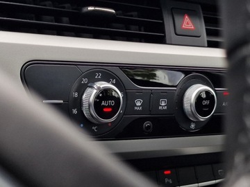 Audi A4 B9 Limousine Facelifting 2.0 30 TDI 136KM 2022 Audi A4 Limousine 30 TDI mHEV S tronic - 136KM/Tem, zdjęcie 29