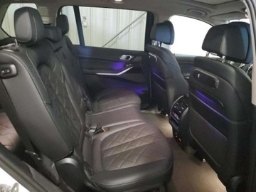 BMW X7 2024 BMW X7 2024, 3.0L, 4x4, od ubezpieczalni 3.0 Benzyna 375KM, zdjęcie 8