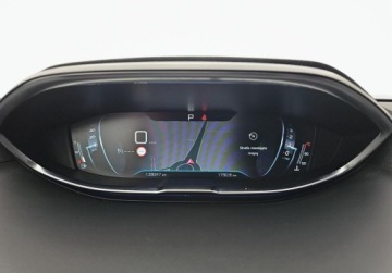 Peugeot 3008 II Crossover 1.2 PureTech 130KM 2019 Peugeot 3008 1.2 Benzyna 130KM, zdjęcie 13