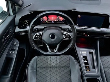 Volkswagen Golf VII Hatchback 5d Facelifting 1.5 TSI ACT 150KM 2020 Volkswagen Golf Volkswagen Golf VIII 1.5 eTSI 150KM DSG R-Line LED Kamer, zdjęcie 22