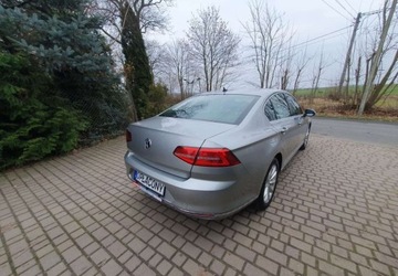 Volkswagen Passat B8 Limousine 2.0 TDI BlueMotion Technology 150KM 2015 Volkswagen Passat Volkswagen Passat 2.0 TDI SCR DSG Highline 2.0 Diesel, zdjęcie 5