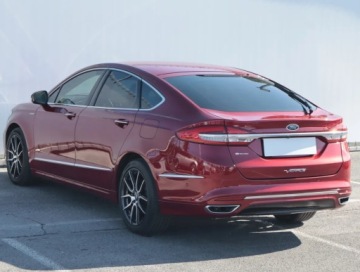 Ford Mondeo V Liftback Facelifting 2.0 EcoBlue 190KM 2019 Ford Mondeo 2.0 EcoBlue, Salon Polska, 187 KM, zdjęcie 3