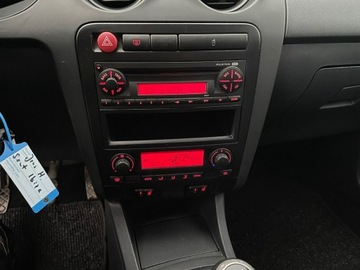 Seat Ibiza III 1.4 16V 75KM 2006 Seat Ibiza 1,4 16V 75KM Sport Edition 2006, zdjęcie 17