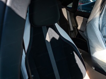 Mercedes CLA C118/X118 2026 MERCEDES-BENZ CLA 200 AMG Line Sedan 1.5 163KM 2026, zdjęcie 4