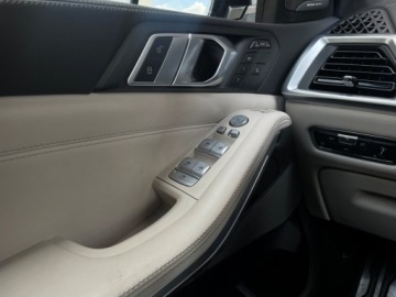 BMW X7 SUV 3.0 40d 340KM 2023 BMW X7 M-Pakiet, FV-23%, Panorama, Hak, Fotele kom, zdjęcie 23
