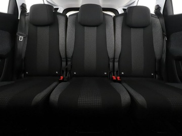 Peugeot 5008 II Crossover 1.6 BlueHDI 120KM 2017 Peugeot 5008 GRATIS! Pakiet Serwisowy o wartości, zdjęcie 17