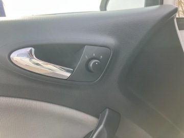 Seat Ibiza IV Hatchback 5d Facelifting 1.2 TSI 105KM 2014 Seat Ibiza 1.2 TSI Style | Salon Polska | Alufelgi, zdjęcie 16