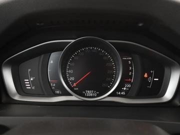 Volvo V60 I Kombi Facelifting 2.0 D2 DRIVE-E 120KM 2017 Volvo V60 Linje Svart D2 skóra navi PDC grzane, zdjęcie 21
