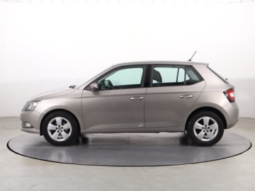 Skoda Fabia III Hatchback 1.2 TSI 90KM 2015 Skoda Fabia 1.2 TSI, Salon Polska, VAT 23%, Klima, zdjęcie 2