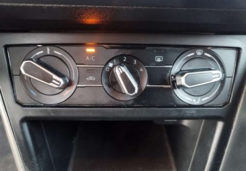 Volkswagen Polo VI Hatchback 5d 1.6 TDI 95KM 2018 Volkswagen Polo VW Polo 1.6 tdi stan bdb klima navi 2x pdc gwarancja przeb, zdjęcie 24