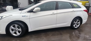 DVEŘE LEVÉ ZADNÍ LEVÝ HYUNDAI I40 KOMBI NCW