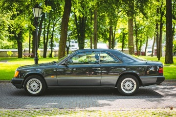 Mercedes W124 Coupe 3.0 24V 220KM 1990 MERCEDES-BENZ 300 CE W124 | 1990 | 132 000 km, zdjęcie 22