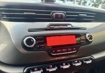 Alfa Romeo Giulietta Nuova II Hatchback 5d 2.0 JTD 16v 140KM 2012 Alfa Romeo Giulietta 2012 rok BEZWYPADKOWY Piekny Stan Klimatyzacja ZAD, zdjęcie 12