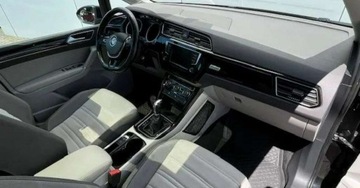 Volkswagen Touran III 1.8 TSI 180KM 2016 Volkswagen Touran Automat Panorama Parktronic Kamera Navi 7Osobowy L, zdjęcie 17