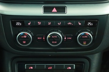 Volkswagen Sharan II Van 2.0 TSI 200KM 2013 VW Sharan 2.0 TSI, Salon Polska, DSG, Skóra, Navi, zdjęcie 9