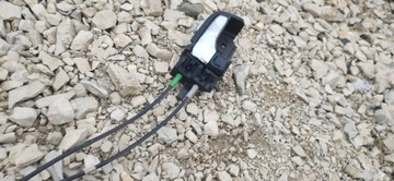 KL ZÁMEK PRAVÝ PŘEDNÍ PRIUS II 03-09 6 PIN