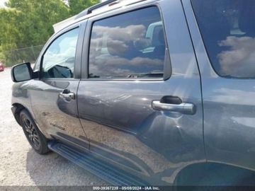 Toyota Sequoia II 5.7 i 381KM 2019 Toyota Sequoia 2019 Toyota Sequoia SR5 4WD (Natl) 5.7 Benzyna 381KM, zdjęcie 13