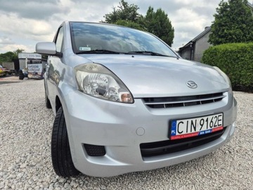 Daihatsu Sirion II 2008 Daihatsu Sirion DAIHATSU SIRION 2008 1.3 Bez rdzy Klima Sprawna Kola Zimow, zdjęcie 1