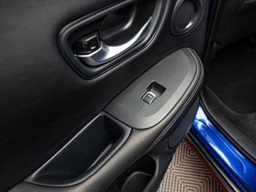 Honda ZR-V 2.0 i-MMD Hybrid 184KM 2023 HONDA ZR-V 2.0 e:HEV Sport Suv 184KM 2023, zdjęcie 24