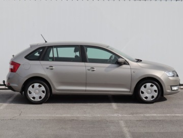 Skoda Rapid II Spaceback 1.2 TSI 85KM 2014 Skoda Rapid Spaceback 1.2 TSI, Salon Polska, zdjęcie 5