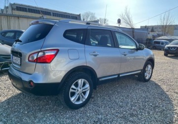 Nissan Qashqai I Crossover 2.0 140KM 2010 Nissan Qashqai2 panorama 7- osobowy 2.0 Benzyna 141KM, zdjęcie 3