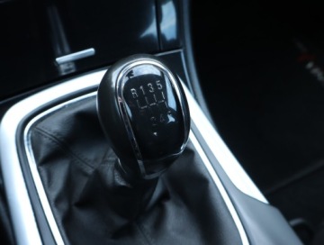 Opel Insignia I Sedan Facelifting 2.0 CDTI ECOTEC 163KM 2014 Opel Insignia 2.0 CDTI, Salon Polska, Skóra, zdjęcie 15