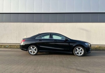 Mercedes CLA C117 Coupe 1.6 180 122KM 2014 Mercedes-Benz CLA Mercedes-Benz CLA 180 Urban 1.6 Benzyna 122KM, zdjęcie 17