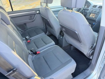 Volkswagen Touran II 1.6 TDI 105KM 2014 Volkswagen Touran Raty Panorama Automat DSG Klimatronic Navi 7 osobowy Za, zdjęcie 13