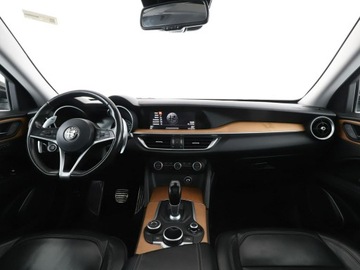 Alfa Romeo Stelvio SUV 2.0 Turbo 280KM 2017 Alfa Romeo Stelvio 2.0 Turbo Edition Automat, zdjęcie 14