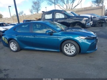 Toyota Camry IX 2026 Toyota Camry LE, od ubezpieczalni 2.5 Hybryda 225KM, zdjęcie 1