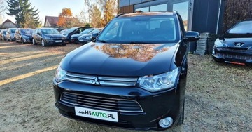 Mitsubishi Outlander III 2013 Mitsubishi Outlander BENZYNA HYBRYDA plug in 4x4 grzane fotele AUTOMAT, zdjęcie 3