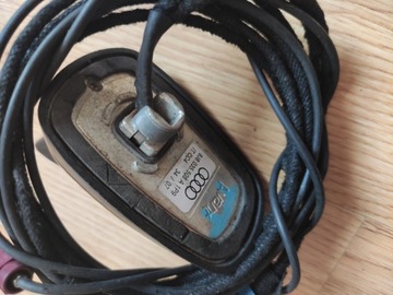 ANTÉNA RÁDIO GPS AUDI TT 8J 8J8035503A 1P9