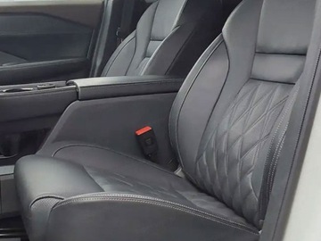 Nissan X-Trail IV 1.5 VC-T e-POWER 213KM 2025 Od ręki - Tekna e-POWER 4WD 1.5 213KM / Pakiet Premium, zdjęcie 3