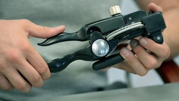 Промышленный экструдер DYMO RHINO M1011 в чемодане