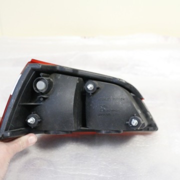 5068 Honda Goldwing GL1800 Lampa kufra central PRAWA