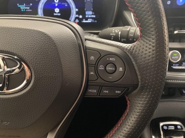 Toyota Corolla XII TS Kombi Facelifting 1.8 Hybrid 140KM 2023 Toyota Corolla 1.8 Hybrid GR Sport Dynamic Seria E, zdjęcie 13