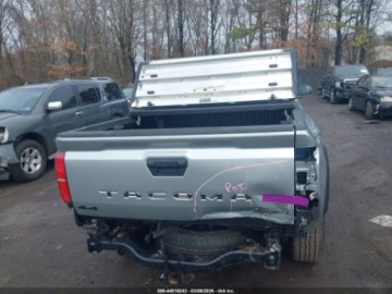 Toyota Tacoma II 2024 Toyota Tacoma Hybrid Trd Off Road 2024 2.4 Hybryda 278KM, zdjęcie 4