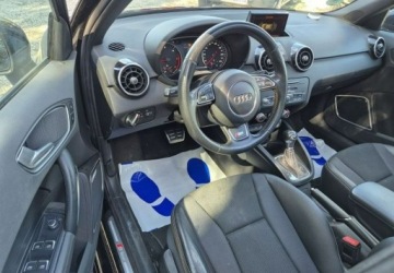 Audi A1 I Sportback 5d Facelifting 1.6 TDI 116KM 2017 Audi A1 Sportback Automat 1,6Tdi 2x S-LinePanorama Stan idealny 1.6, zdjęcie 16