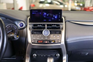 Lexus NX I SUV Facelifting 300h 197KM 2021 Lexus NX 300h F Impression AWD 2.5 Hybryda 197KM, zdjęcie 22