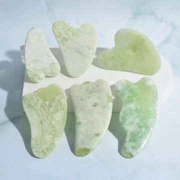 Нефритовый камень для массажа лица Гуа Ша