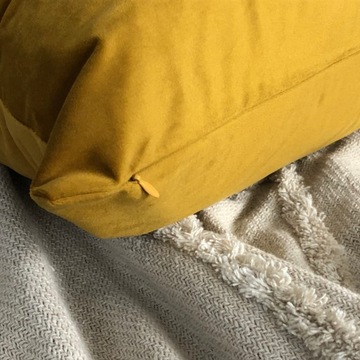 ПОДУШКА ГОРЧИЧНАЯ БАРХАТНАЯ 50Х50