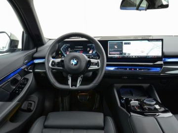 BMW Seria 5 G90-91 Touring 2.0 520d 197KM 2025 BMW Seria 5 520d xDrive Limuzyna 2.0 Diesel 197KM, zdjęcie 29