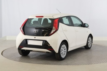 Toyota Aygo II Hatchback 3d Facelifting 1.0 VVT-i 72KM 2020 Toyota Aygo 1.0 VVT-i, Salon Polska, zdjęcie 4